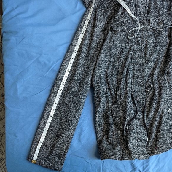 Full Tilt Women's Coat in Heather Gray - Picture 11 of 11